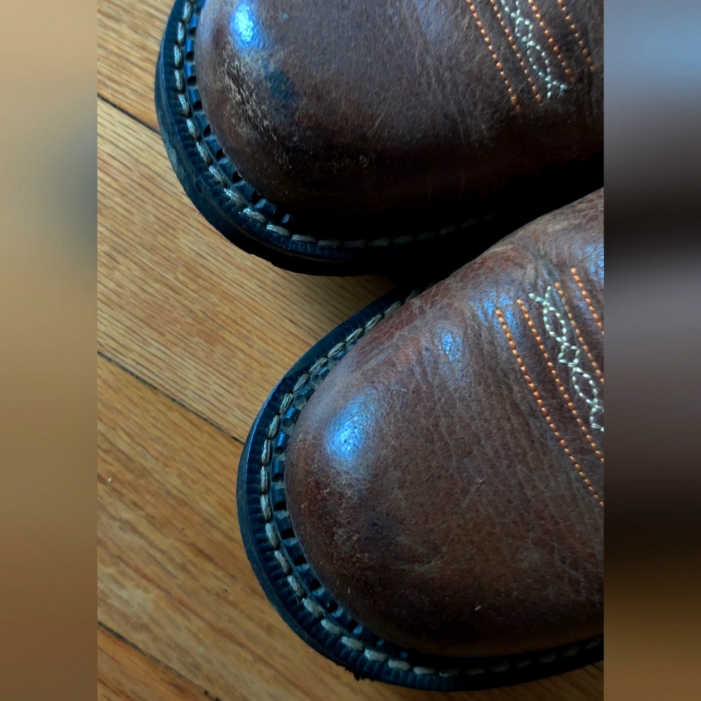 Ariat Boots 8B